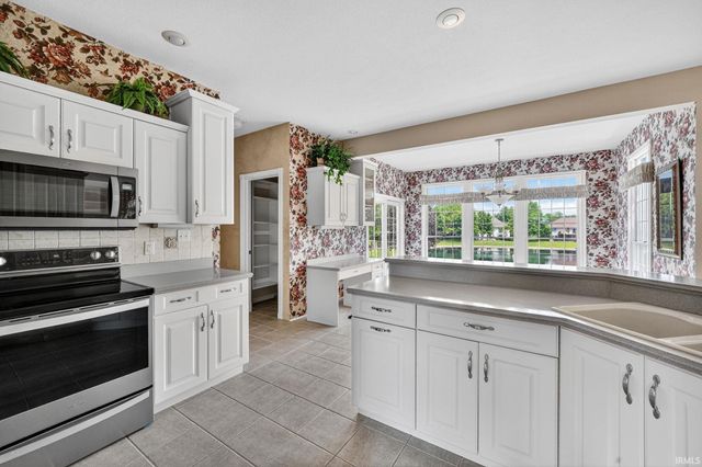 50582 Brookhaven Drive, Granger, IN 46530