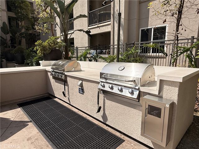 2274 Scholarship, Irvine, CA 92612