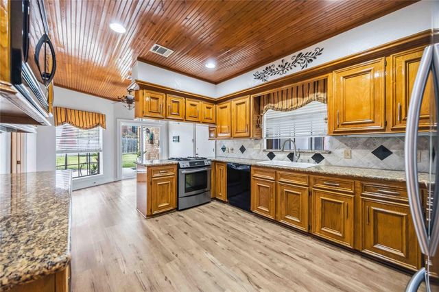 13906 Placid Woods Ct Court, Sugar Land, TX 77498