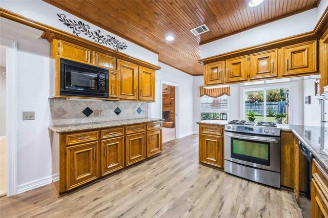 13906 Placid Woods Ct Court, Sugar Land, TX 77498