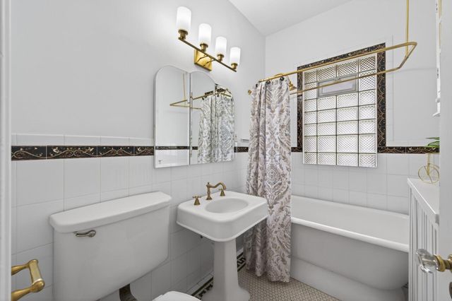 4320 Aldrich Avenue S, Minneapolis, MN 55409