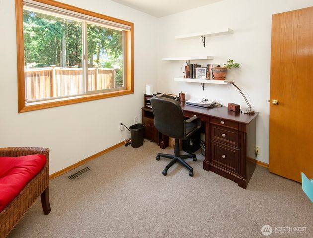 17219 90th Avenue Ct E, Puyallup, WA 98375