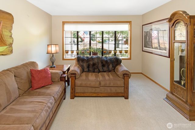 17219 90th Avenue Ct E, Puyallup, WA 98375