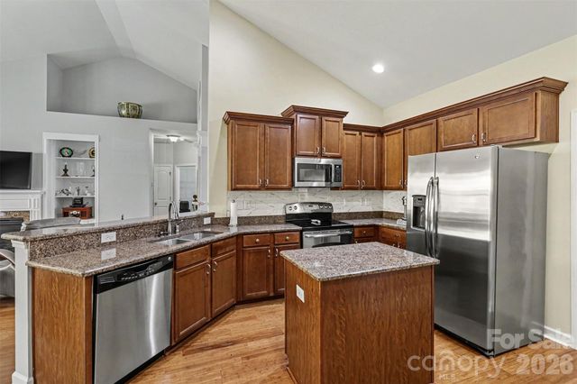 17119 Caldwell Track Drive, Huntersville, NC 28078