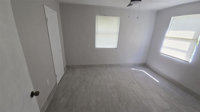 1011 NE 2ND STREET, Mulberry, FL 33860