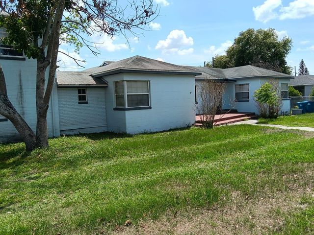 1011 NE 2ND STREET, Mulberry, FL 33860