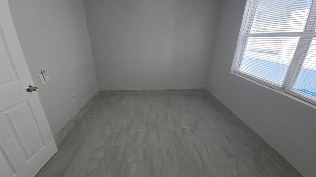 1011 NE 2ND STREET, Mulberry, FL 33860