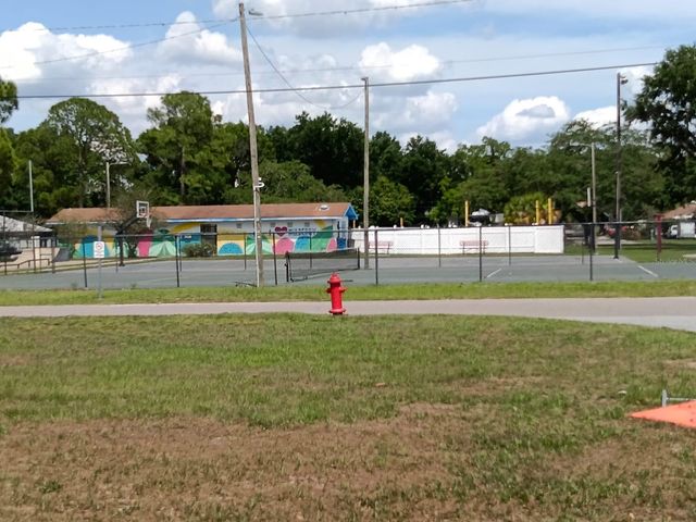 1011 NE 2ND STREET, Mulberry, FL 33860