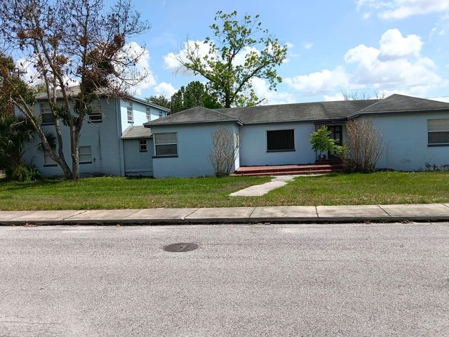 1011 NE 2ND STREET, Mulberry, FL 33860