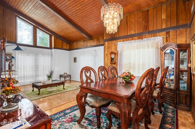 8080 IBACH Road, Jacksonville, FL 32216