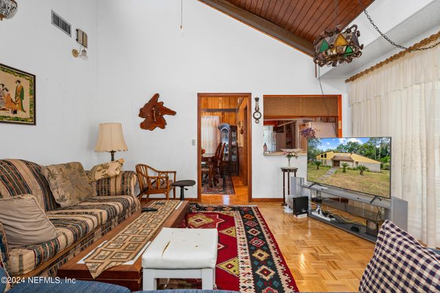 8080 IBACH Road, Jacksonville, FL 32216