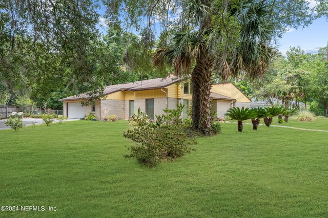 8080 IBACH Road, Jacksonville, FL 32216