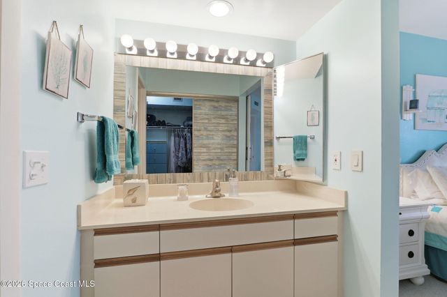 35 Plantation Drive 201, Vero Beach, FL 32966