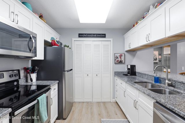 35 Plantation Drive 201, Vero Beach, FL 32966