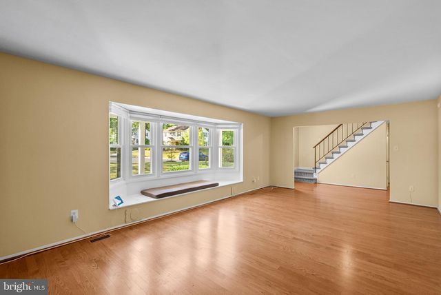 12306 SHADETREE LN, Laurel, MD 20708