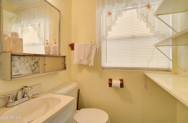 6002 S MARION Canyon, Miami, AZ 85539