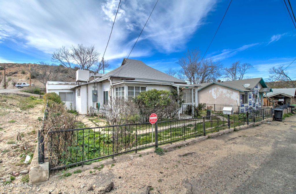 6002 S MARION Canyon, Miami, AZ 85539