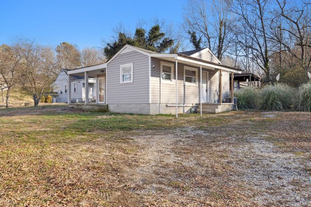 420 W Cloud Springs Road, Rossville, GA 30741