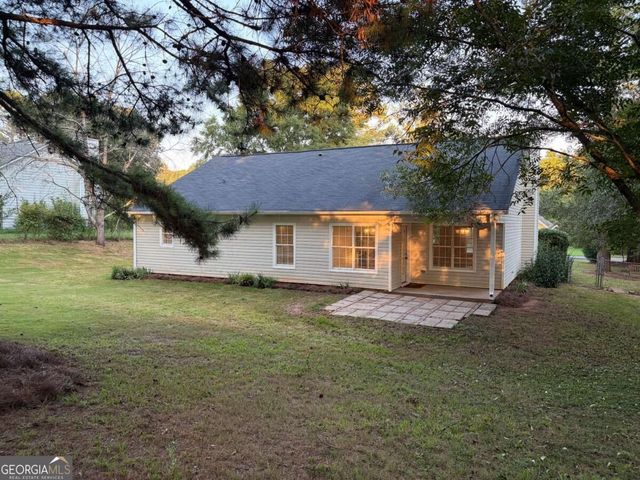 1447 Millstone Court, Bethlehem, GA 30620