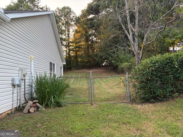 1447 Millstone Court, Bethlehem, GA 30620
