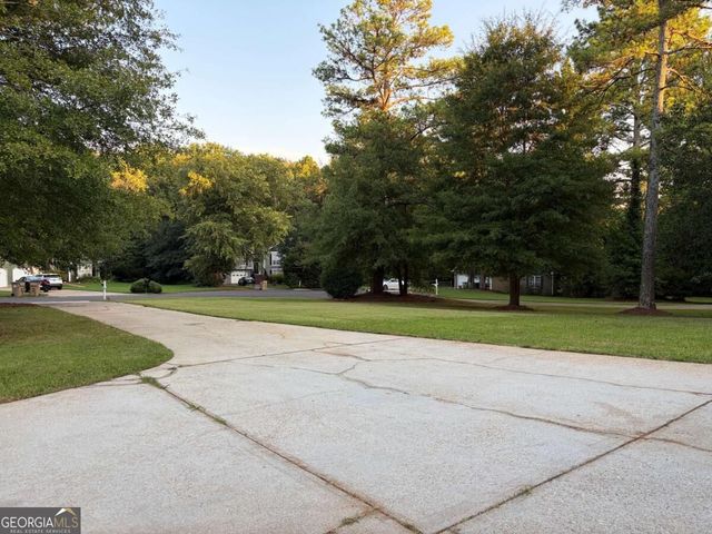 1447 Millstone Court, Bethlehem, GA 30620