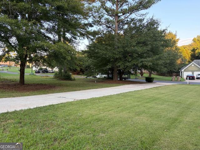 1447 Millstone Court, Bethlehem, GA 30620