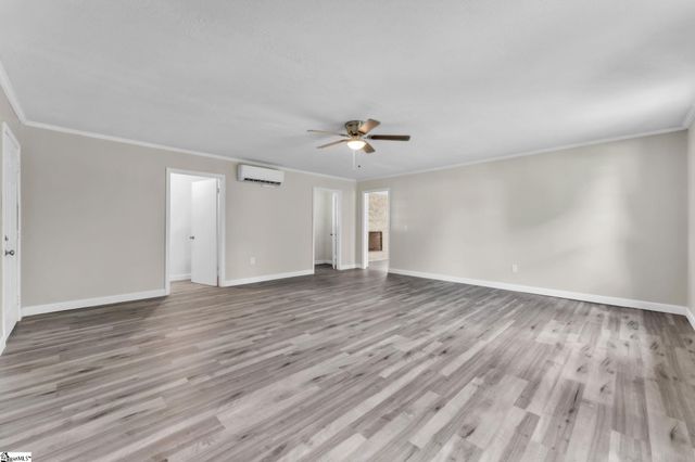 107 Carriage Lane, Simpsonville, SC 29681
