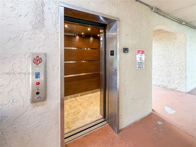 21121 SW 85th Ave 216, Cutler Bay, FL 33189