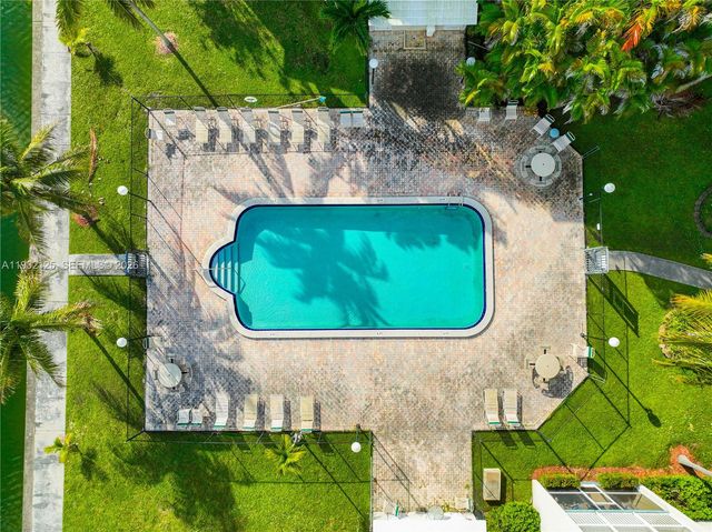 21121 SW 85th Ave 216, Cutler Bay, FL 33189