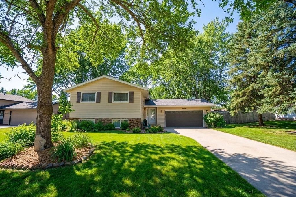 1400 17th Street SW, Willmar, MN 56201