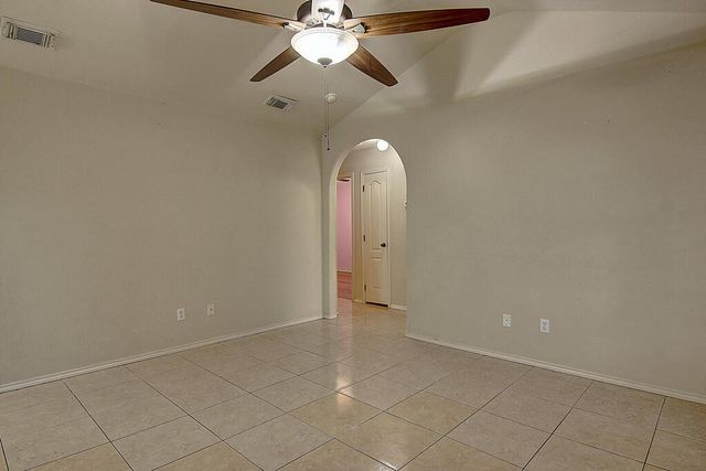 2910 Santa Ana St, Corpus Christi, TX 78415