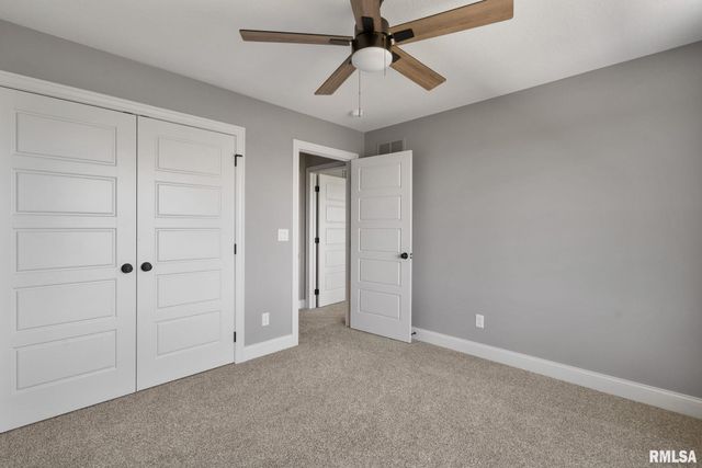 6654 Meghan Avenue, Bettendorf, IA 52722