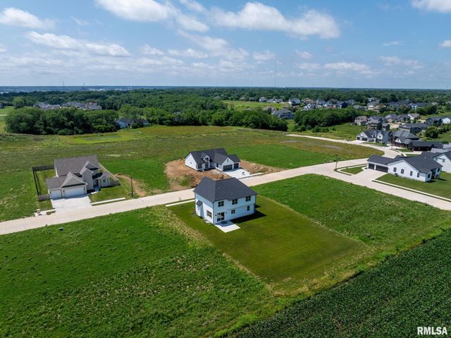 6654 Meghan Avenue, Bettendorf, IA 52722