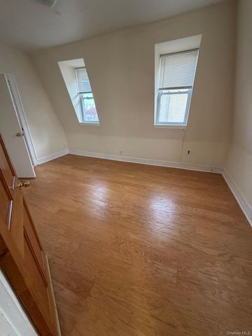 41 N Fulton Avenue, Mount Vernon, NY 10550