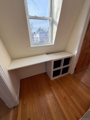 41 N Fulton Avenue, Mount Vernon, NY 10550