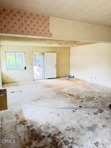 12287 Osborne Street 13, Los Angeles, CA 91331
