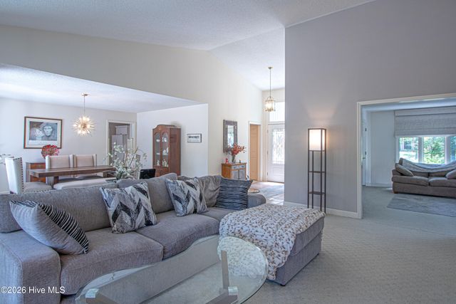 12 Whithorn Court, Pinehurst, NC 28374