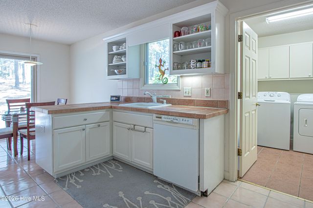 12 Whithorn Court, Pinehurst, NC 28374
