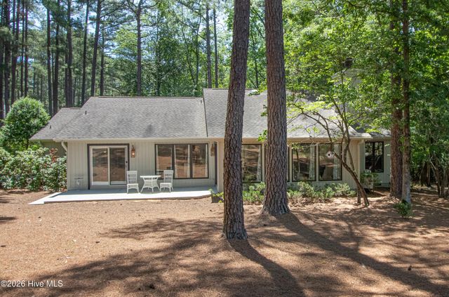 12 Whithorn Court, Pinehurst, NC 28374