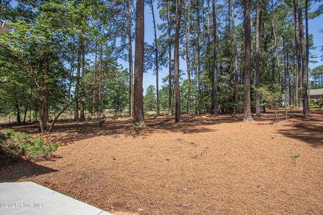 12 Whithorn Court, Pinehurst, NC 28374