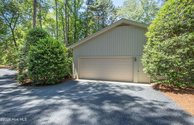 12 Whithorn Court, Pinehurst, NC 28374