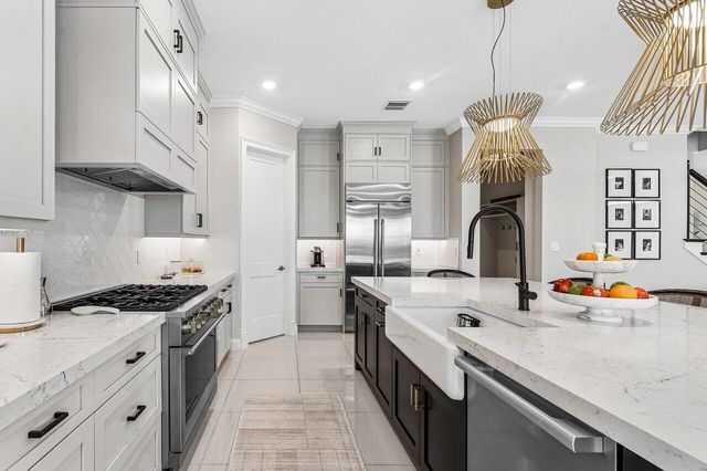 12156 Waterstone Circle, Palm Beach Gardens, FL 33412