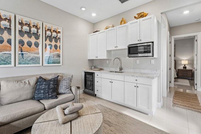 12156 Waterstone Circle, Palm Beach Gardens, FL 33412