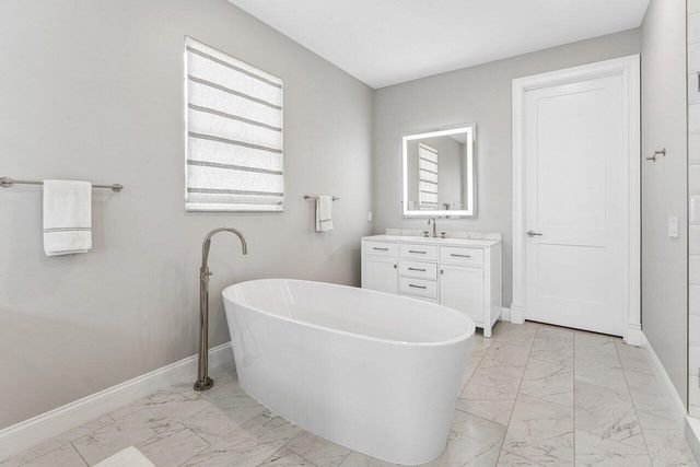 12156 Waterstone Circle, Palm Beach Gardens, FL 33412