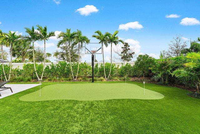 12156 Waterstone Circle, Palm Beach Gardens, FL 33412