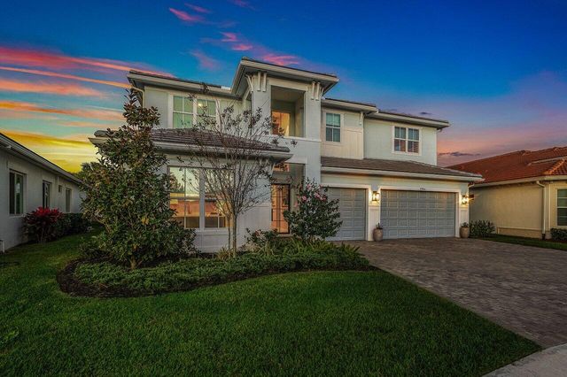 12156 Waterstone Circle, Palm Beach Gardens, FL 33412