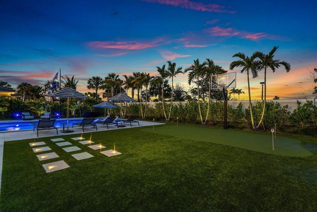 12156 Waterstone Circle, Palm Beach Gardens, FL 33412