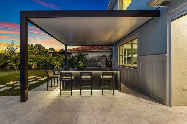 12156 Waterstone Circle, Palm Beach Gardens, FL 33412