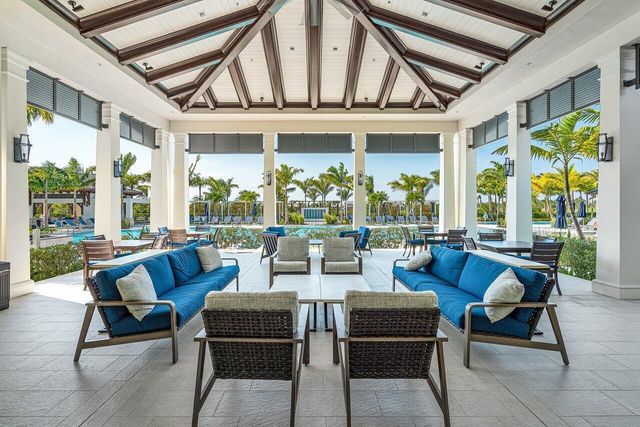 12156 Waterstone Circle, Palm Beach Gardens, FL 33412