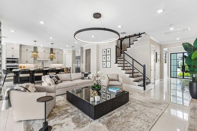 12156 Waterstone Circle, Palm Beach Gardens, FL 33412